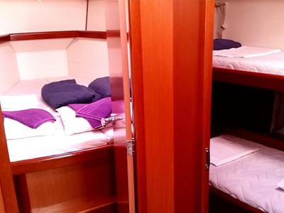 Cabin on Myron, a Beneteau Oceanis 46 sailboat at Pisticci, Italy