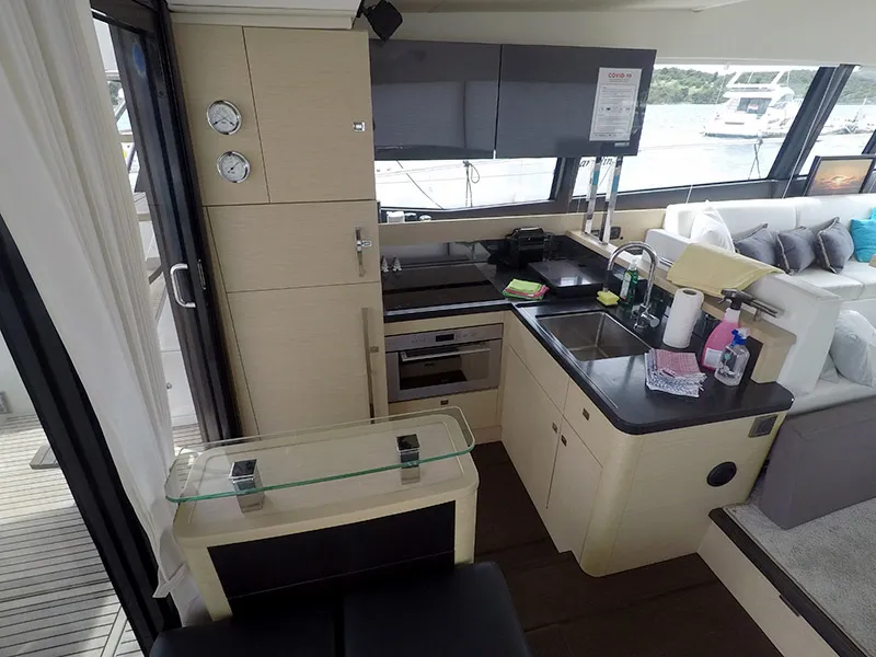 Galley of Serendipity, a Jeanneau Prestige 500 Fly yacht at Grad Šibenik, Croatia