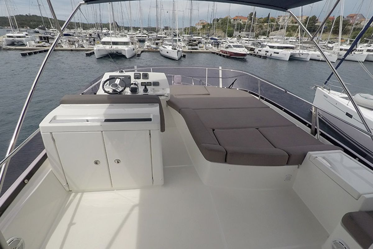 Cockpit of Serendipity, a Jeanneau Prestige 500 Fly yacht at Grad Šibenik, Croatia