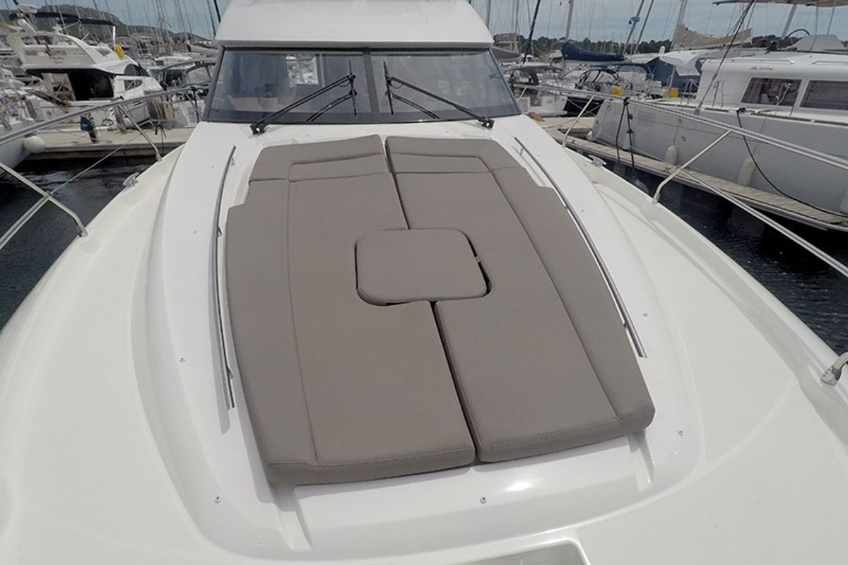 Deck of Serendipity, a Jeanneau Prestige 500 Fly yacht at Grad Šibenik, Croatia