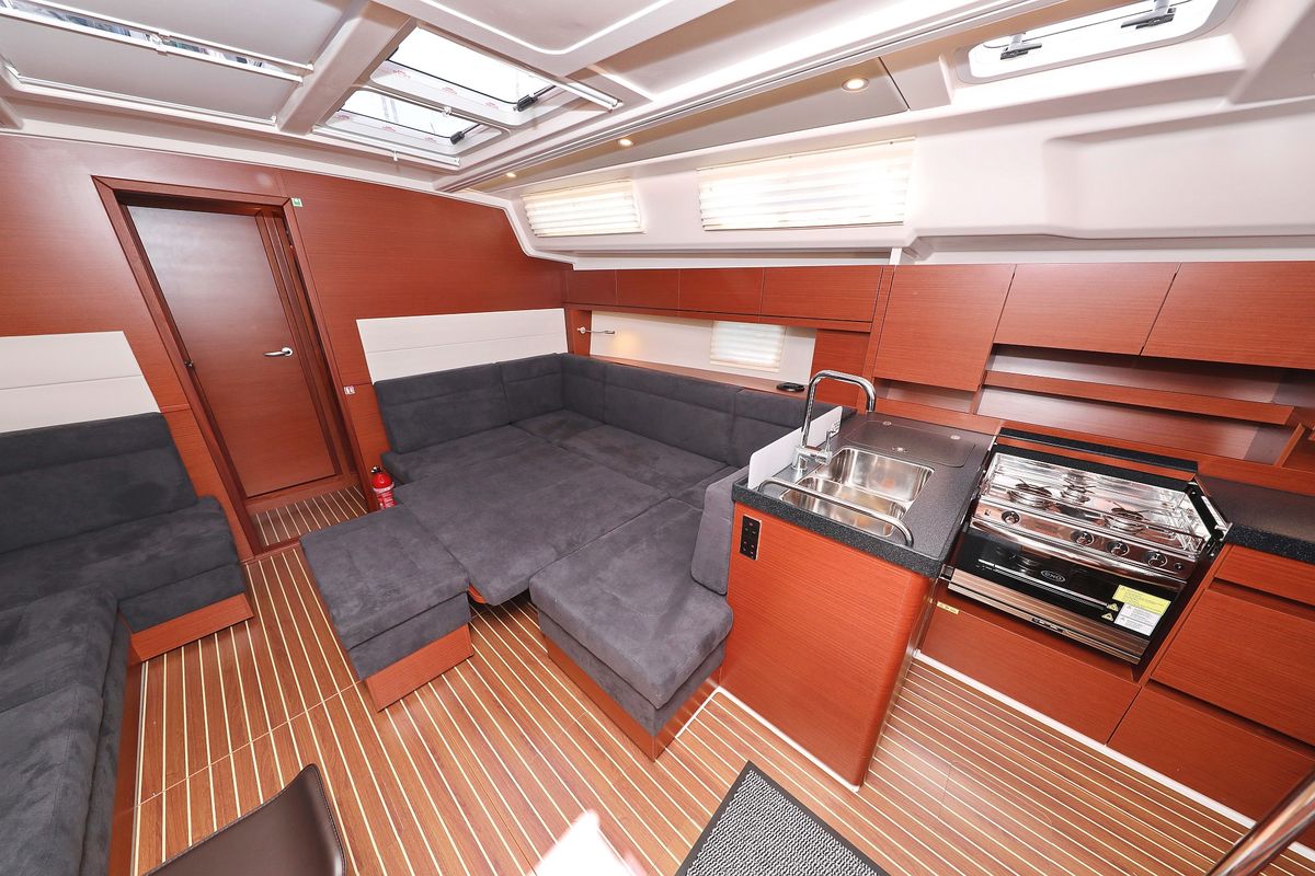 Salon of Chloe, a Hanse Yachts Hanse 458 sailboat at Grad Kaštela, Croatia