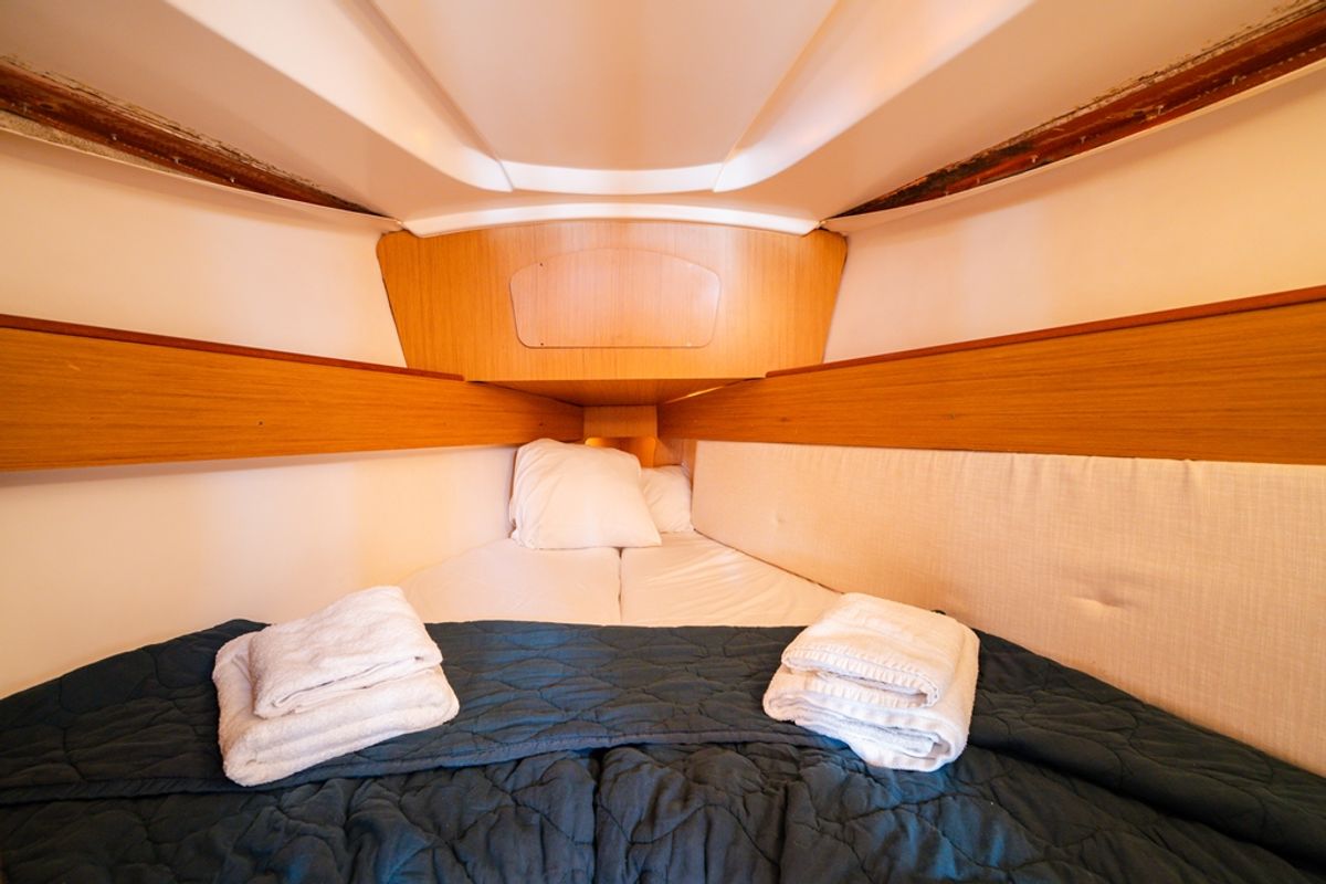 Cabin on Regina IV, a Jeanneau Sun Odyssey 32i sailboat at Lavreotiki Municipal Unit, Greece