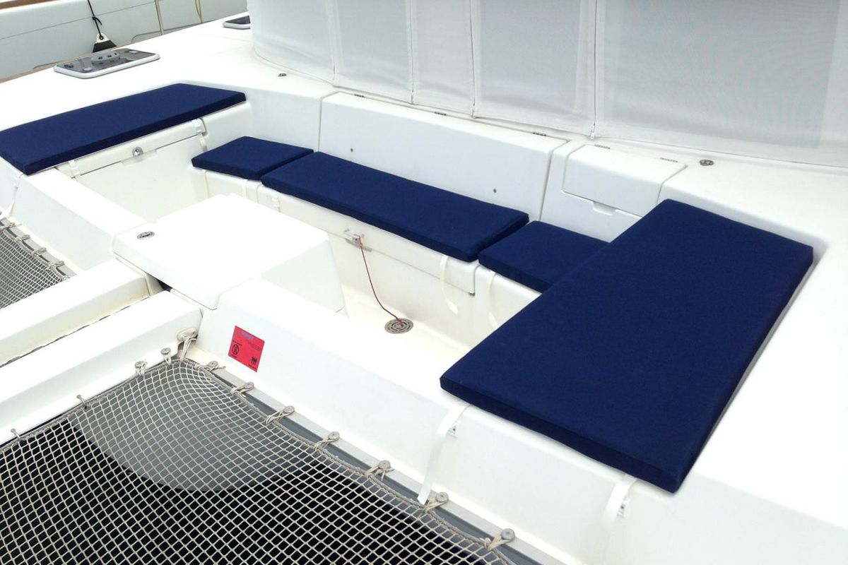 Salon of Georgina, a Lagoon 440 catamaran at Athens, Greece