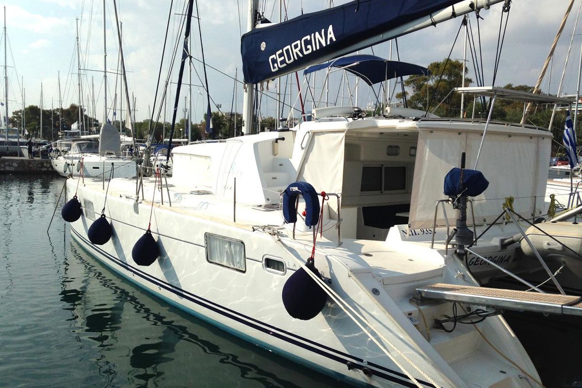 Salon of Georgina, a Lagoon 440 catamaran at Athens, Greece