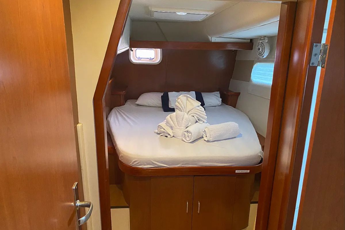 Cabin on Moko Jumbie, a Leopard 46 catamaran at Ribishi, Saint Vincent and the Grenadines
