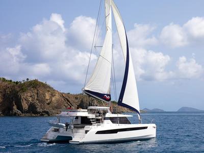 Moorings 5000-5 Exclusive