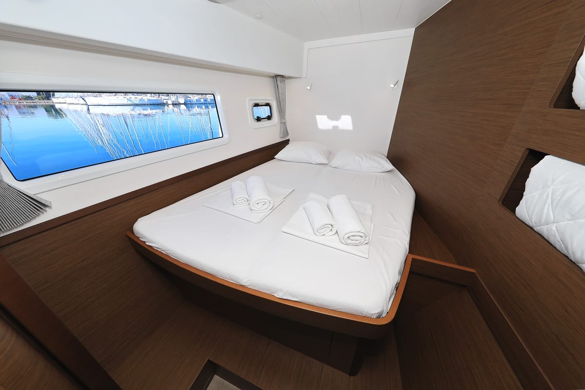 Cabin on Cuzamen, a Lagoon 42 catamaran at Općina Sukošan, Croatia