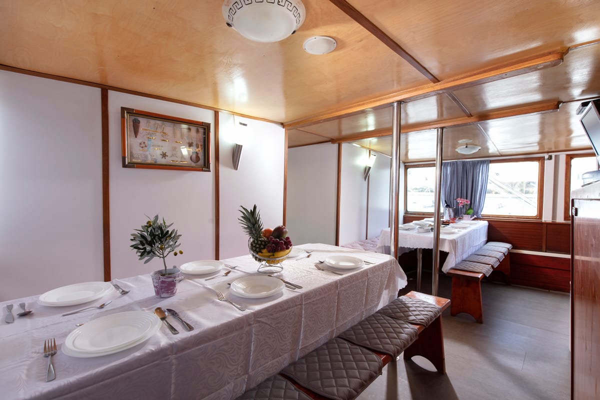 Salon of Primorac, a Gulet Gulet gulet at Grad Omiš, Croatia