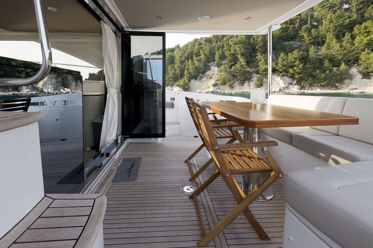 Deck of Be Happy, a Azimut 55 Fly yacht at Grad Kaštela, Croatia