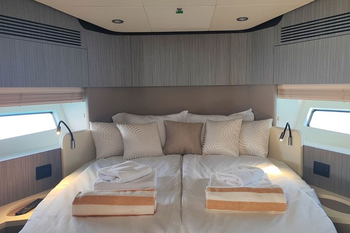 Cabin on Be Happy, a Azimut 55 Fly yacht at Grad Kaštela, Croatia