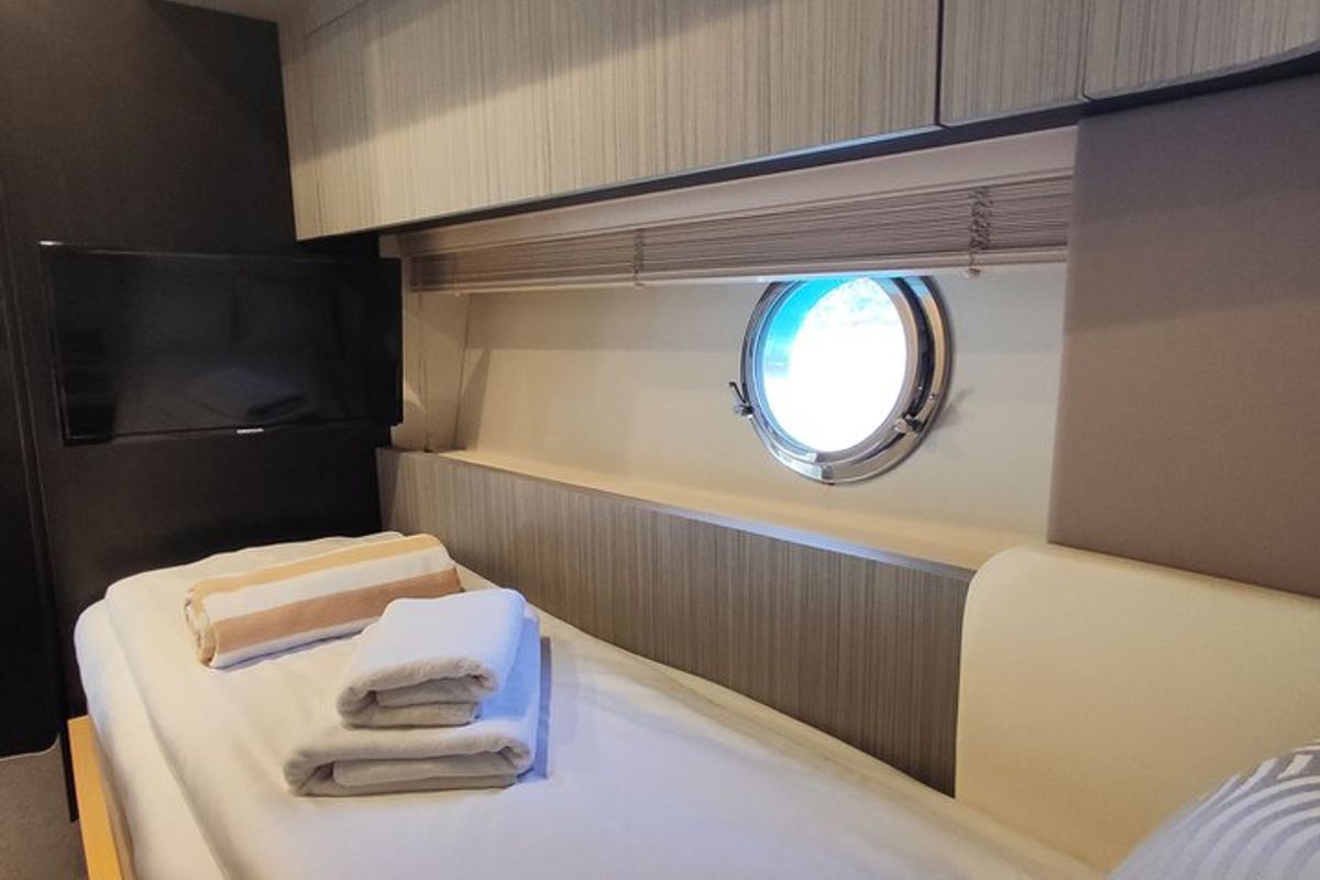 Cabin on Be Happy, a Azimut 55 Fly yacht at Grad Kaštela, Croatia