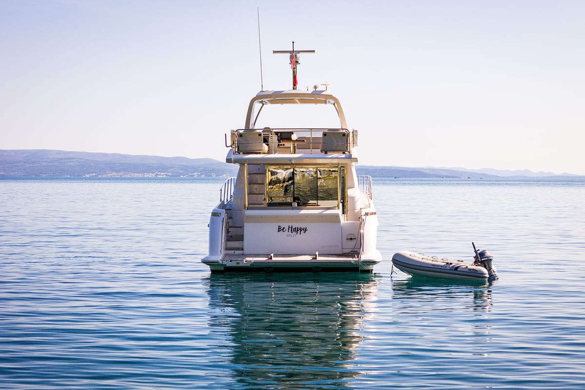 Exterior view of Be Happy, a Azimut 55 Fly yacht at Grad Kaštela, Croatia