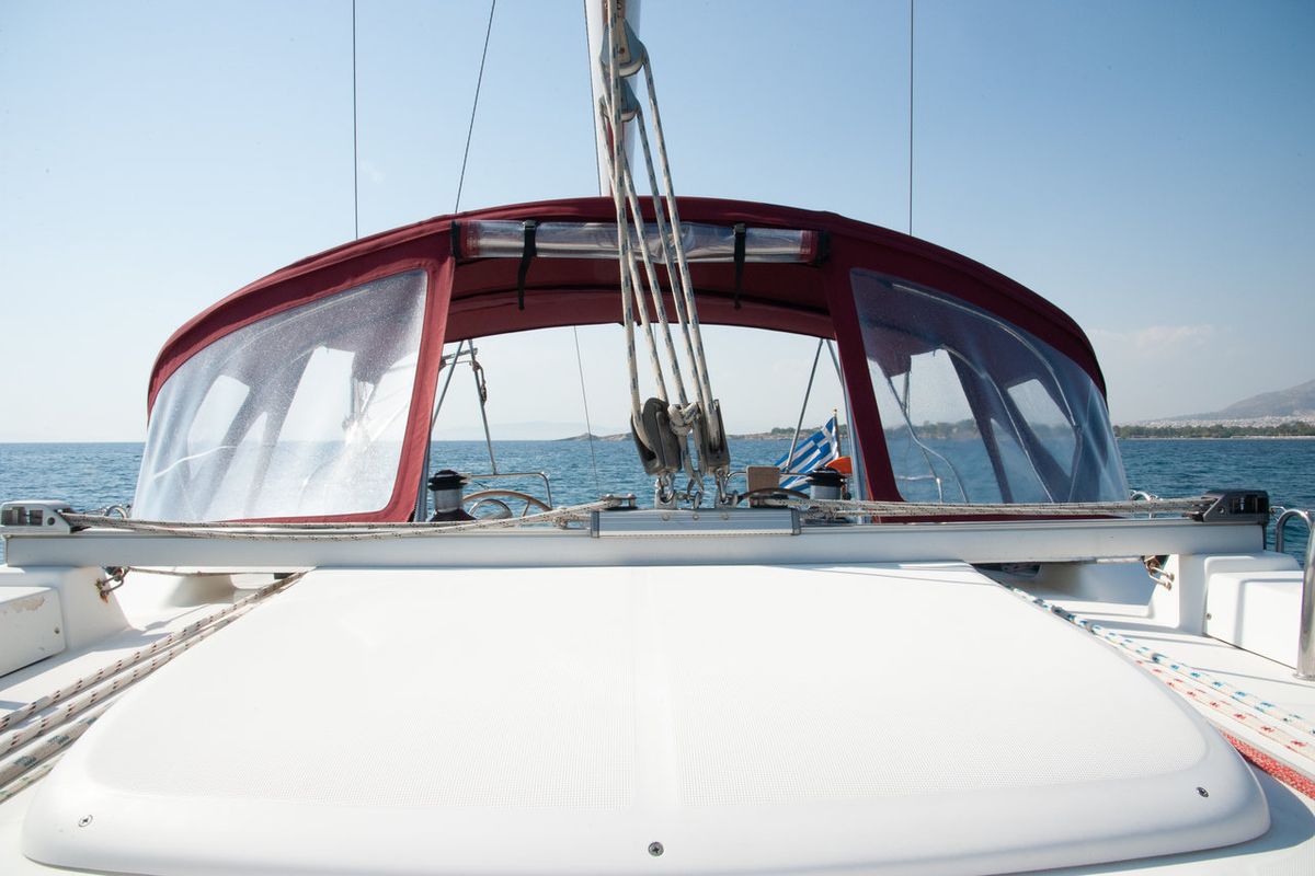 Deck of Vori, a Beneteau Oceanis Clipper 473 sailboat at Athens, Greece