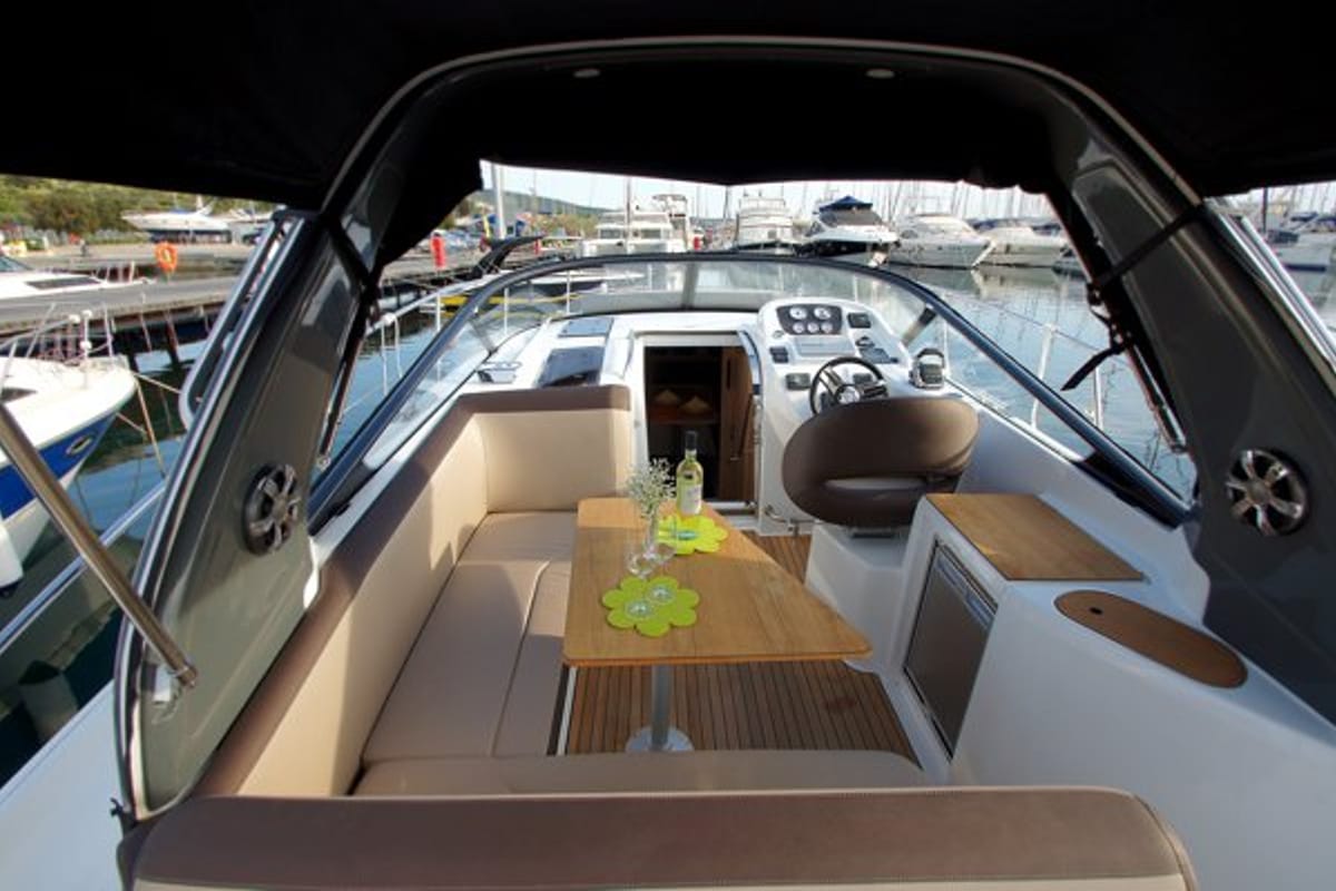 Twilly, a Bavaria S29 motorboat at Punat, Croatia