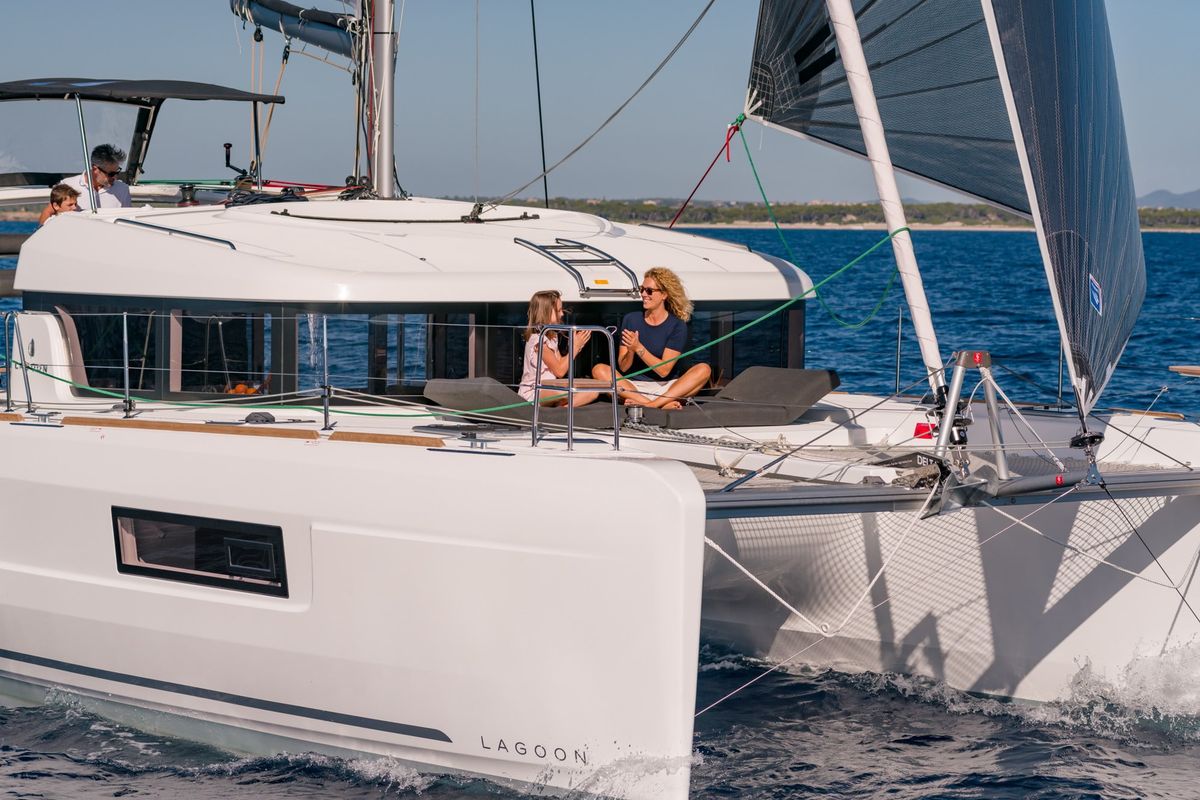 Exterior view of Niso, a Lagoon 40 catamaran at Loutraki, Greece
