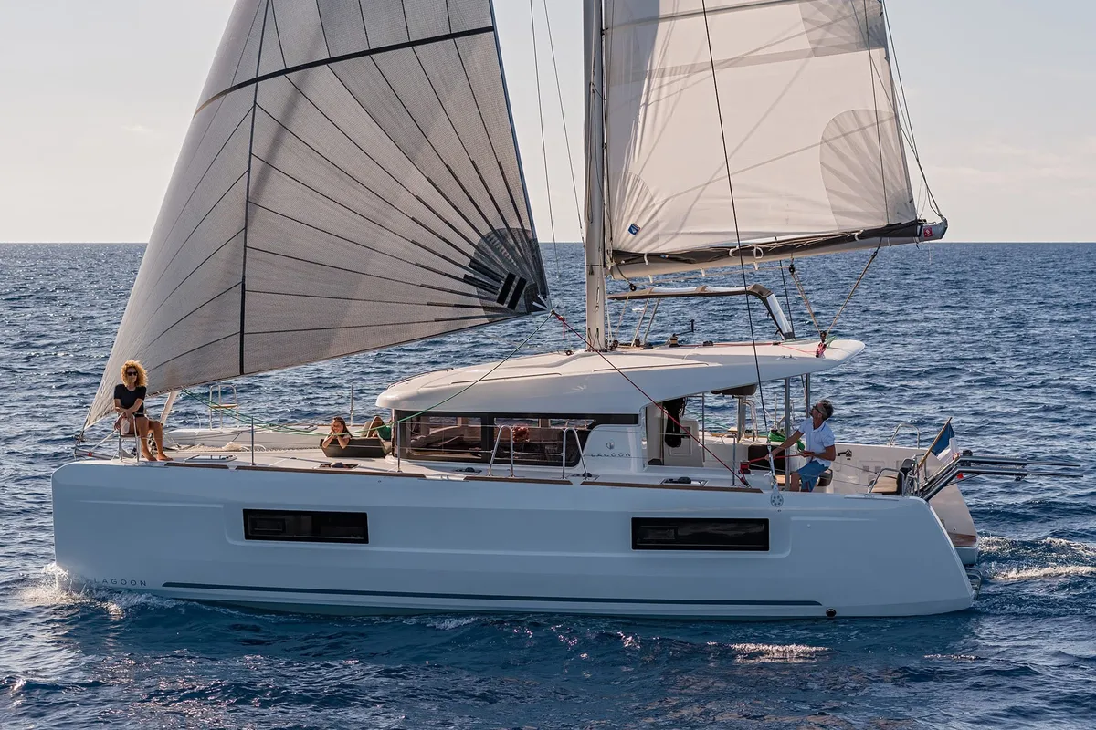 Exterior view of Niso, a Lagoon 40 catamaran at Loutraki, Greece