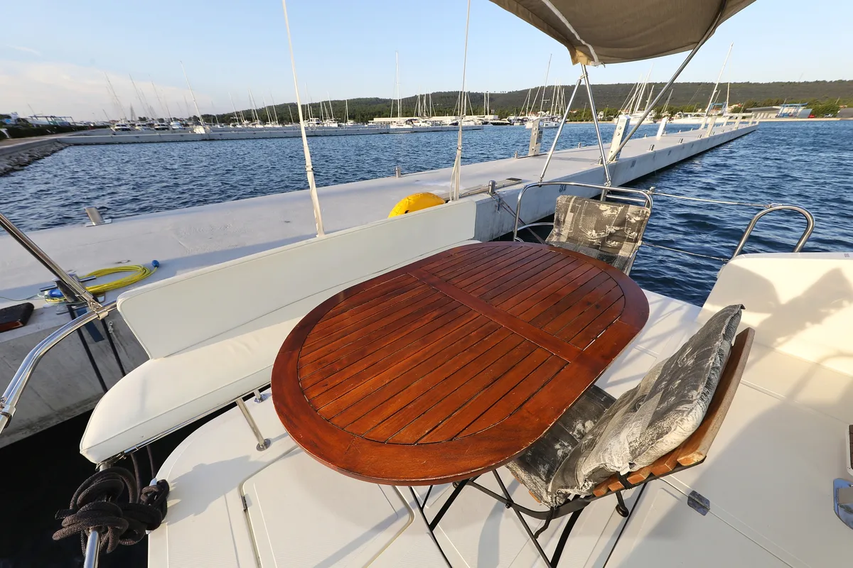 Deck of Backup, a Cobra Yachts Futura 40 Grand Horizon yacht at Općina Sukošan, Croatia
