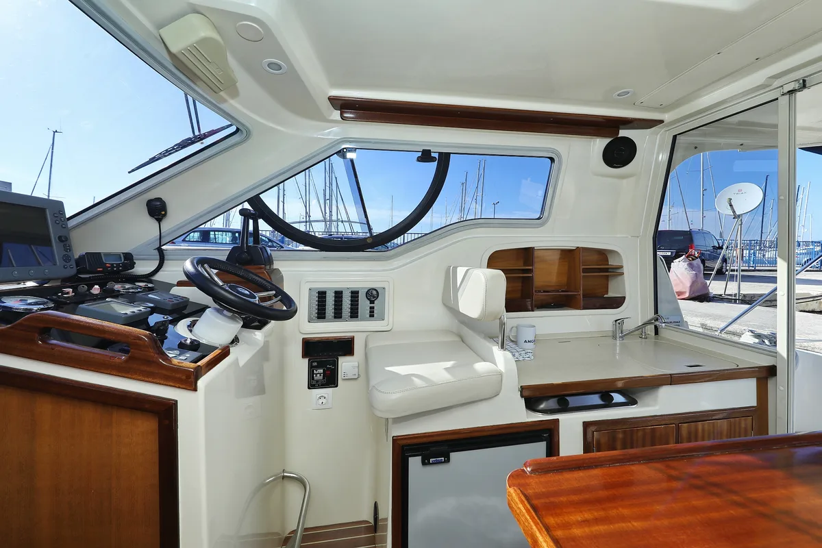 Cockpit of Dugi II, a SAS - Vektor Vektor 950 motorboat at Grad Biograd na Moru, Croatia