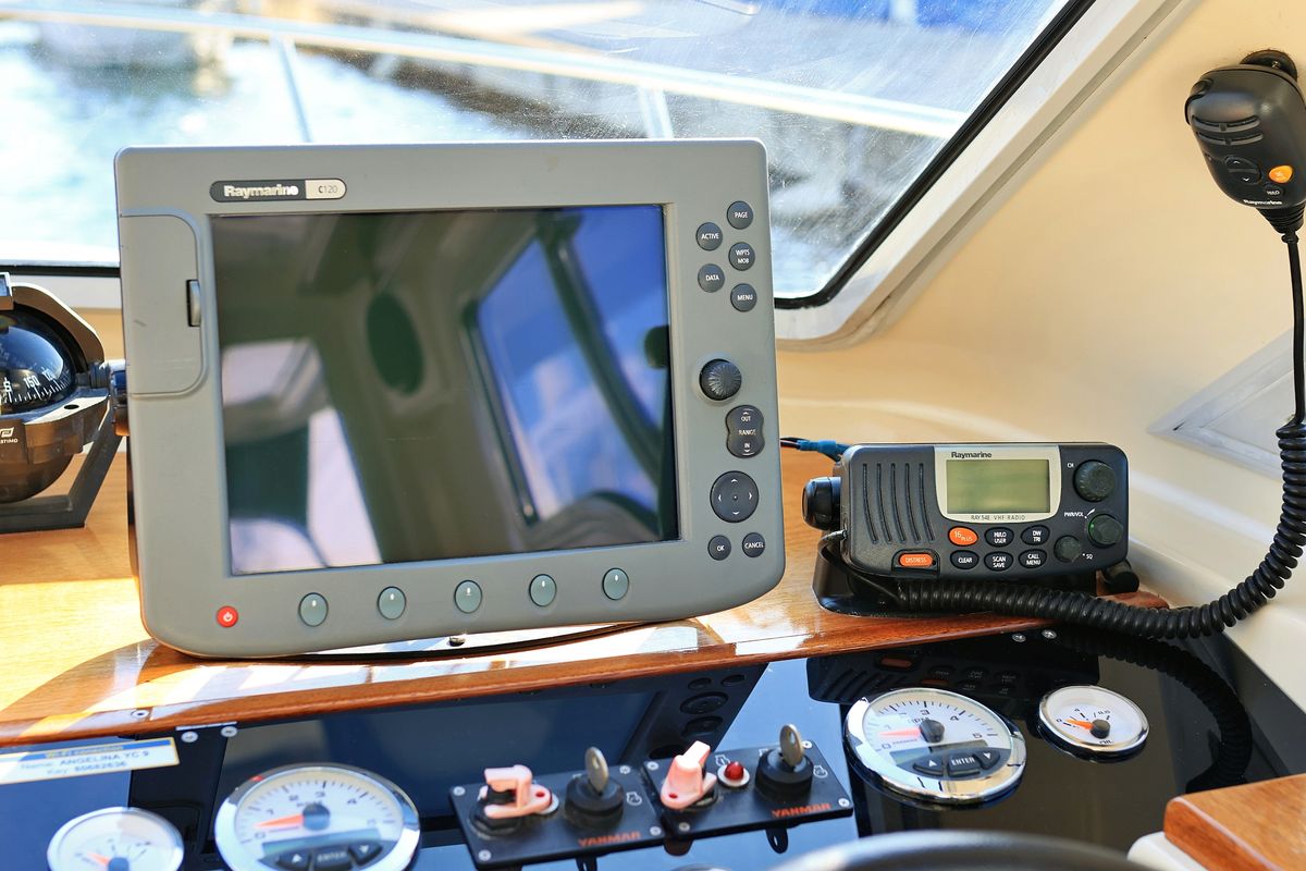 Cockpit of Dugi II, a SAS - Vektor Vektor 950 motorboat at Grad Biograd na Moru, Croatia
