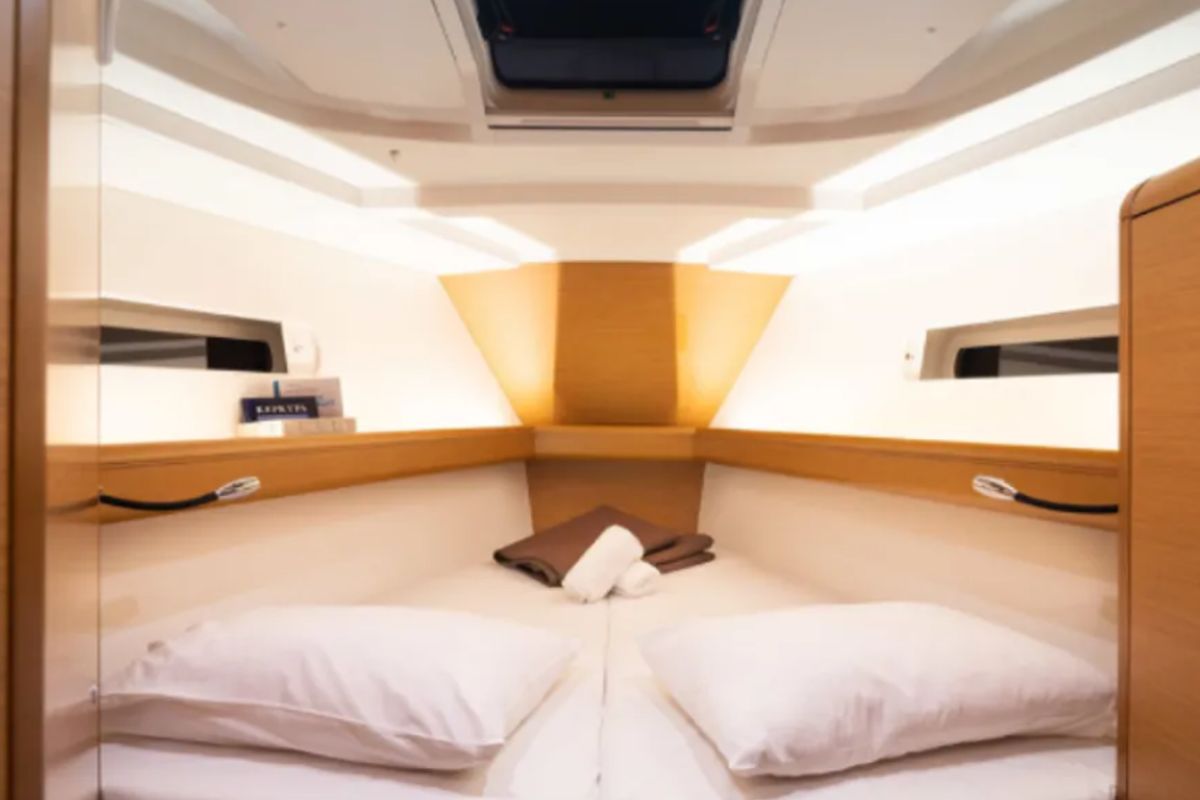 Cabin on Sante, a Jeanneau Sun Odyssey 449 sailboat at Municipal Unit of Lefkada, Greece