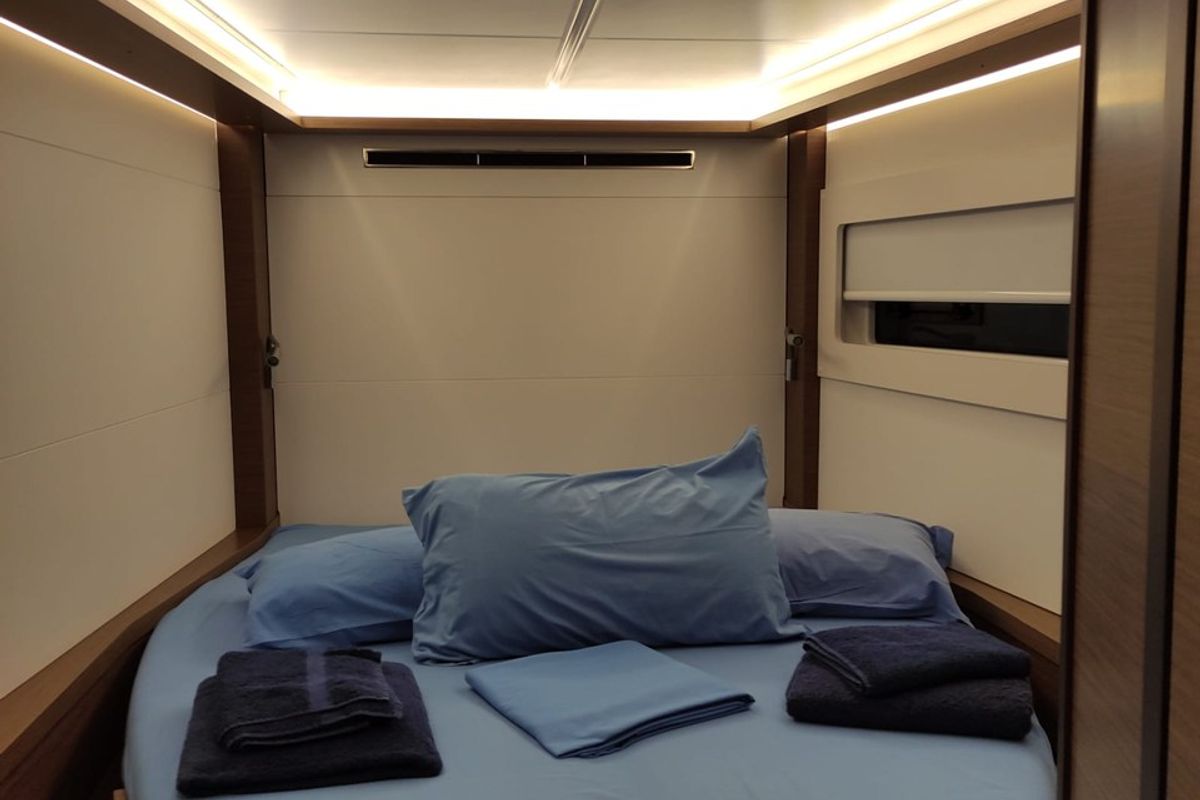 Cabin on Bambenella, a Lagoon 46 catamaran at Tonnarella, Italy