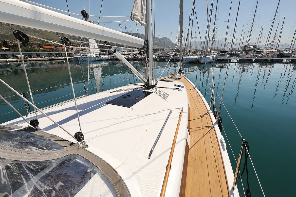 Deck of Luna, a Hanse Yachts Hanse 415 sailboat at Grad Šibenik, Croatia