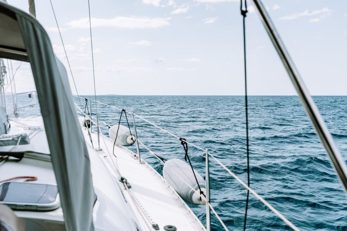 Deck of ANIMA, a Beneteau Oceanis 361 sailboat at Marina Delta Kallithea, Greece