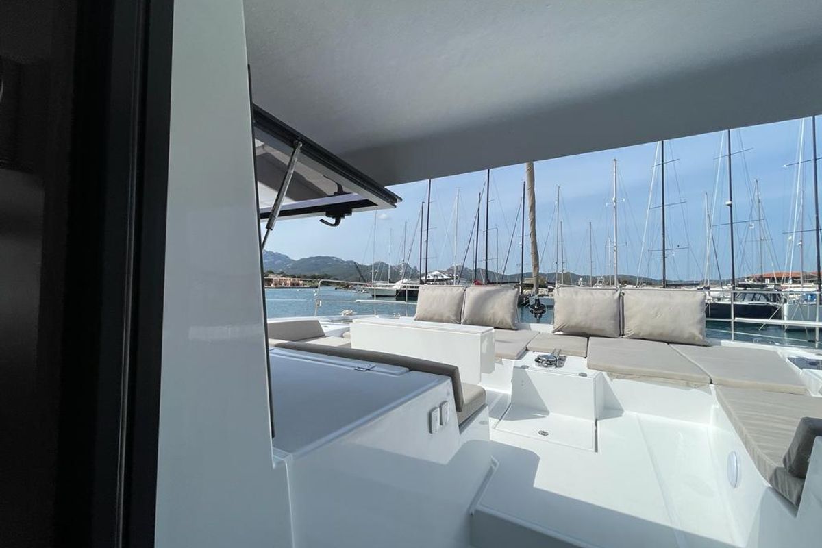 Deck of Spritz "New 2024", a Bali 5.4 catamaran at Figari/Golfo Aranci, Italy