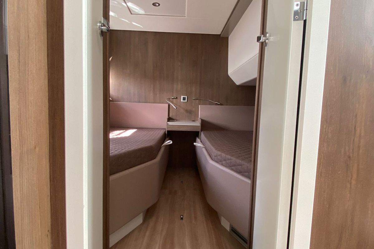 Cabin on Spritz "New 2024", a Bali 5.4 catamaran at Figari/Golfo Aranci, Italy
