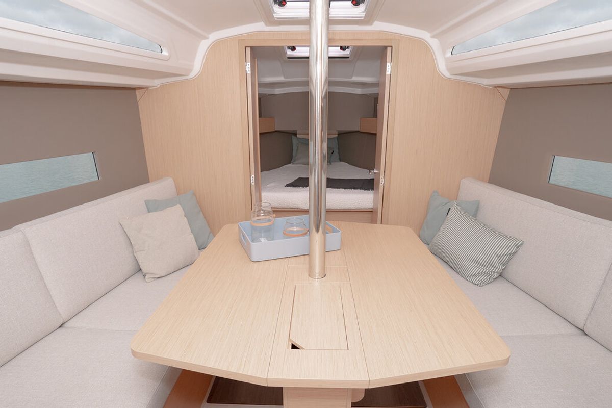Salon of Peanut, a Beneteau Oceanis 30.1 sailboat at Road Town, British Virgin Islands