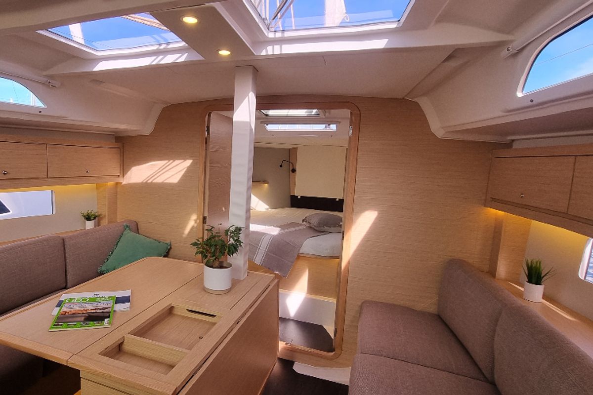 Salon of Skyline, a Dufour 37 sailboat at Vallauris, France