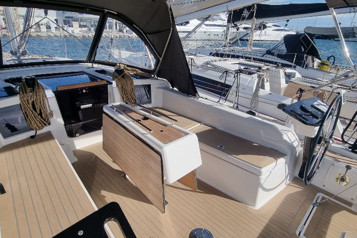 Cockpit of Skyline, a Dufour 37 sailboat at Vallauris, France