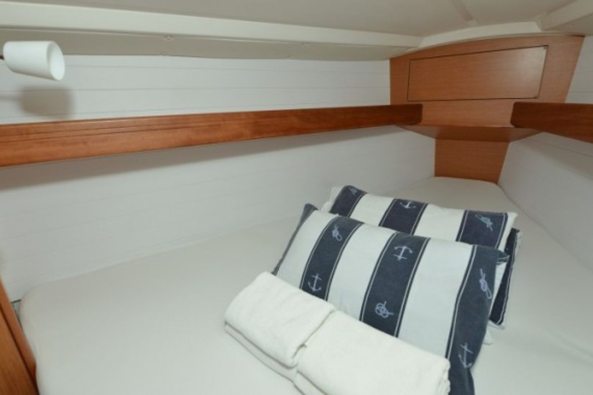 Cabin on Ami, a Bavaria Cruiser 33 sailboat at Pirovac, Croatia