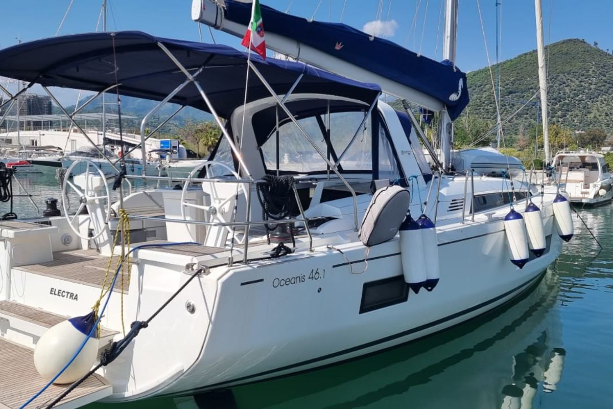 Exterior view of Electra, a Beneteau Oceanis 46.1 sailboat at Olbia, Italy