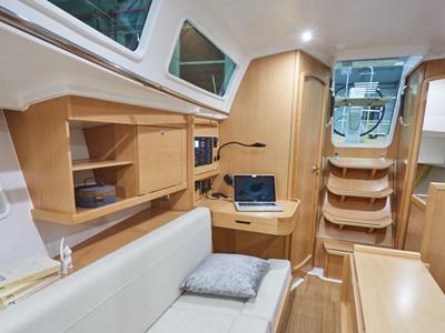 Salon of Sunsail Sun Odyssey 319 Classic, a Jeanneau Sun Odyssey 319 sailboat at Tonnarella, Italy