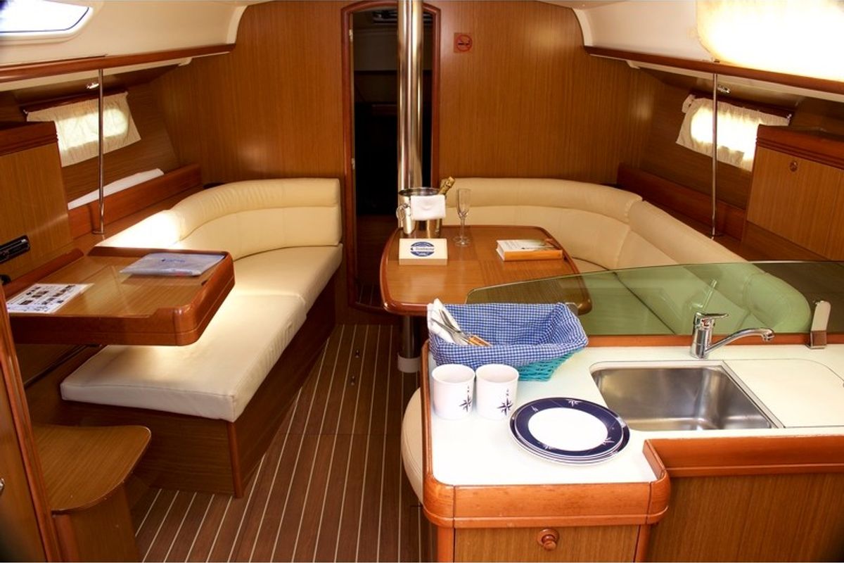 Galley of BBCAP, a Jeanneau Sun Odyssey 39i sailboat at Vigo, Spain