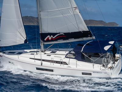 Moorings 42.3 Club