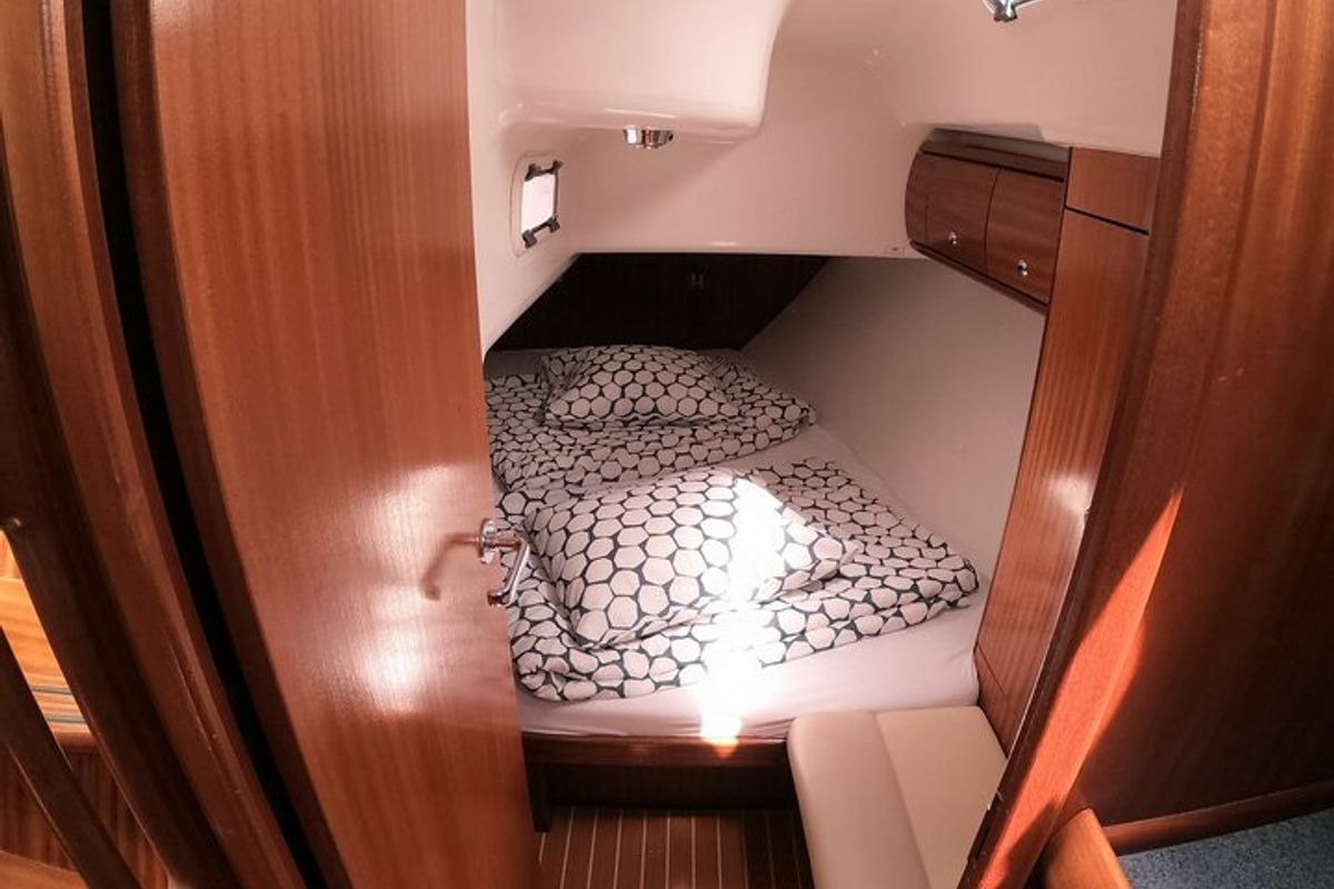 Cabin on Gipsy, a Bavaria 38 Match sailboat at Primošten, Croatia