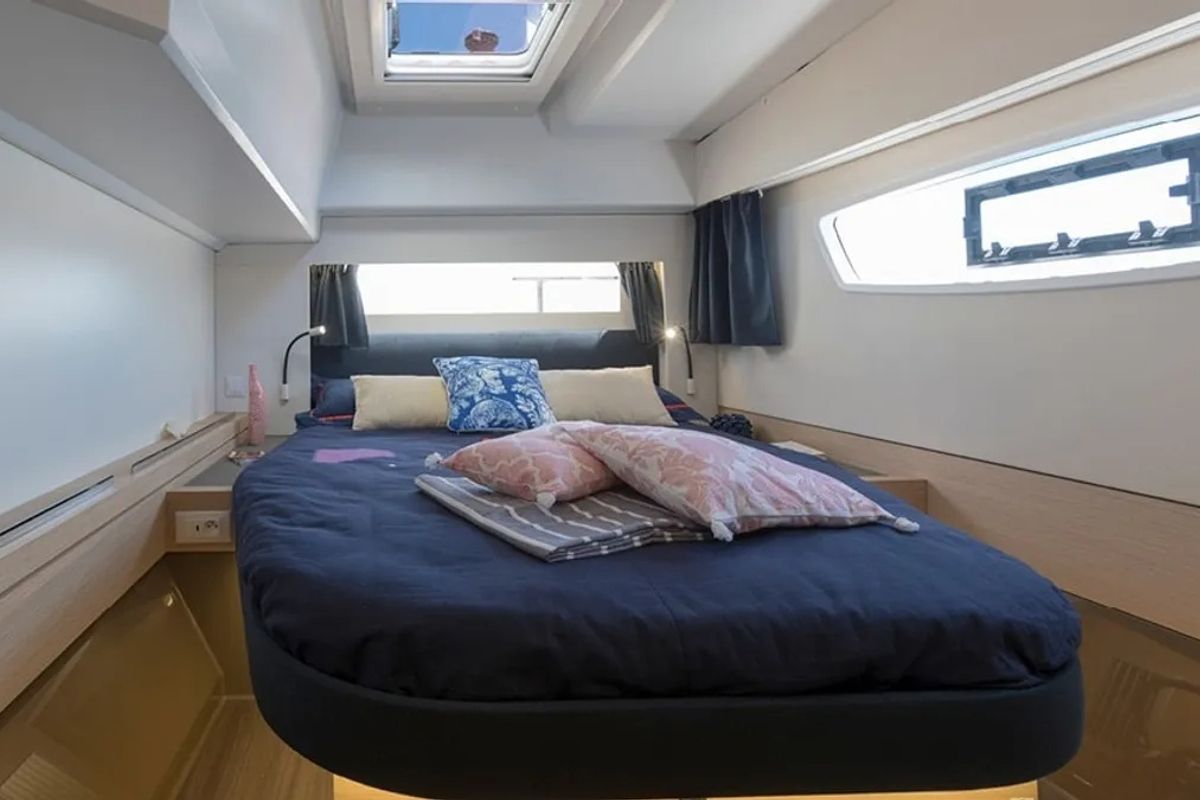 Cabin on Nou Nou 1, a Fountaine Pajot Astréa 42 catamaran at Lavreotiki Municipal Unit, Greece