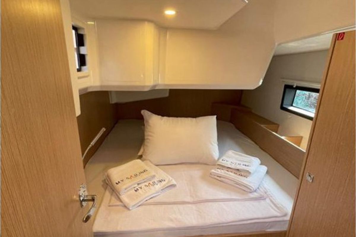 Cabin on Donuha, a Bavaria C42 sailboat at Marmaris, Turkey