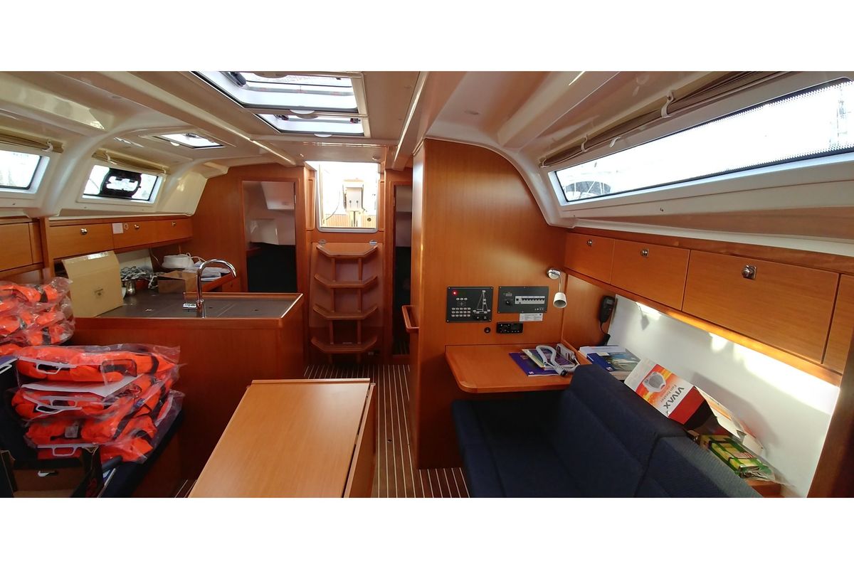 Salon of Alegria, a Bavaria Cruiser 37 sailboat at Općina Sukošan, Croatia