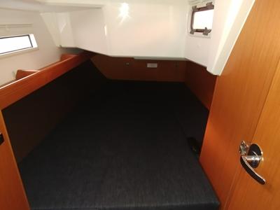 Cabin on Alegria, a Bavaria Cruiser 37 sailboat at Općina Sukošan, Croatia