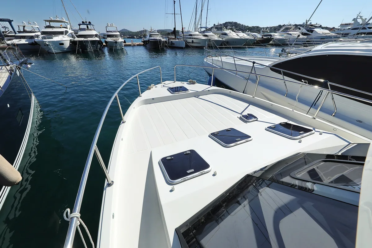 Deck of Nanda, a Cobra Yachts Futura 40 Grand Horizon yacht at Punat, Croatia