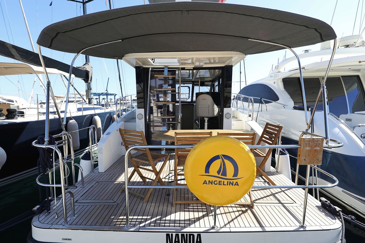 Deck of Nanda, a Cobra Yachts Futura 40 Grand Horizon yacht at Punat, Croatia