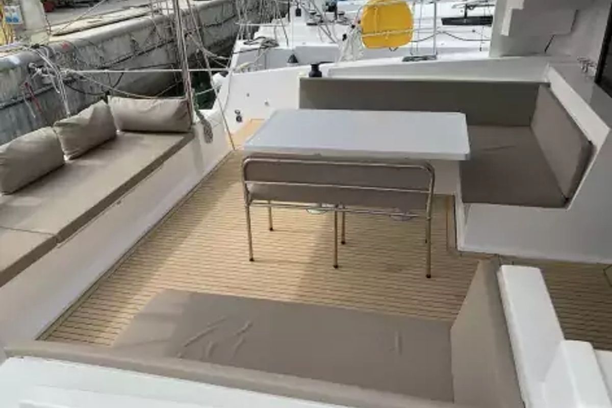 Deck of Sadalbari, a Bali 4.5 FLY catamaran at Salerno, Italy