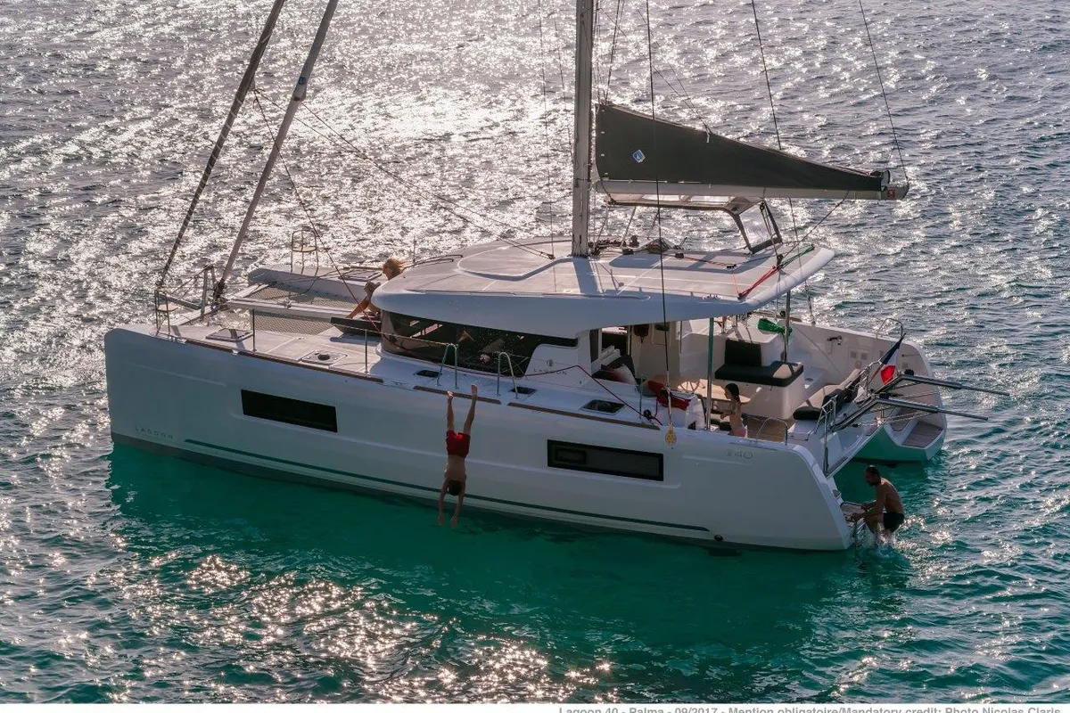 Araponga, a Lagoon 40 catamaran at Marina d'Empuriabrava