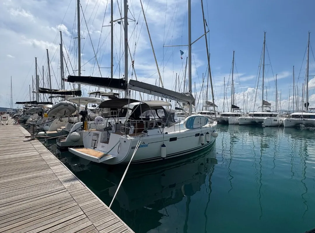 Exterior view of Ivy, a Hanse Yachts Hanse 415 sailboat at Grad Kaštela, Croatia