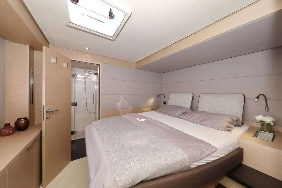Cabin on Champagne Please, a Lagoon 55 catamaran at Grad Kaštela, Croatia