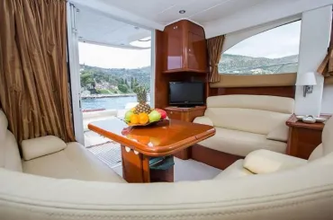Salon of Franchy, a Jeanneau Prestige 36 yacht at Split, Croatia