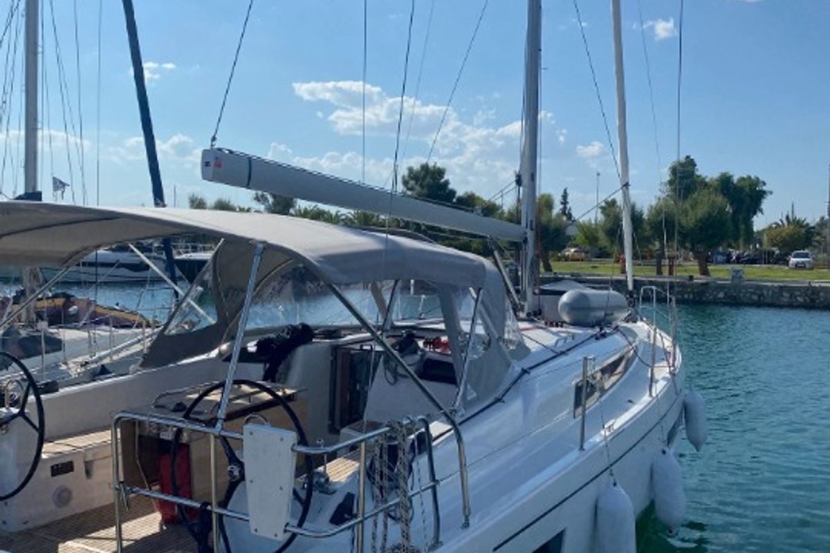 Exterior view of La Mer, a Beneteau Oceanis 40.1 sailboat at Athens, Greece